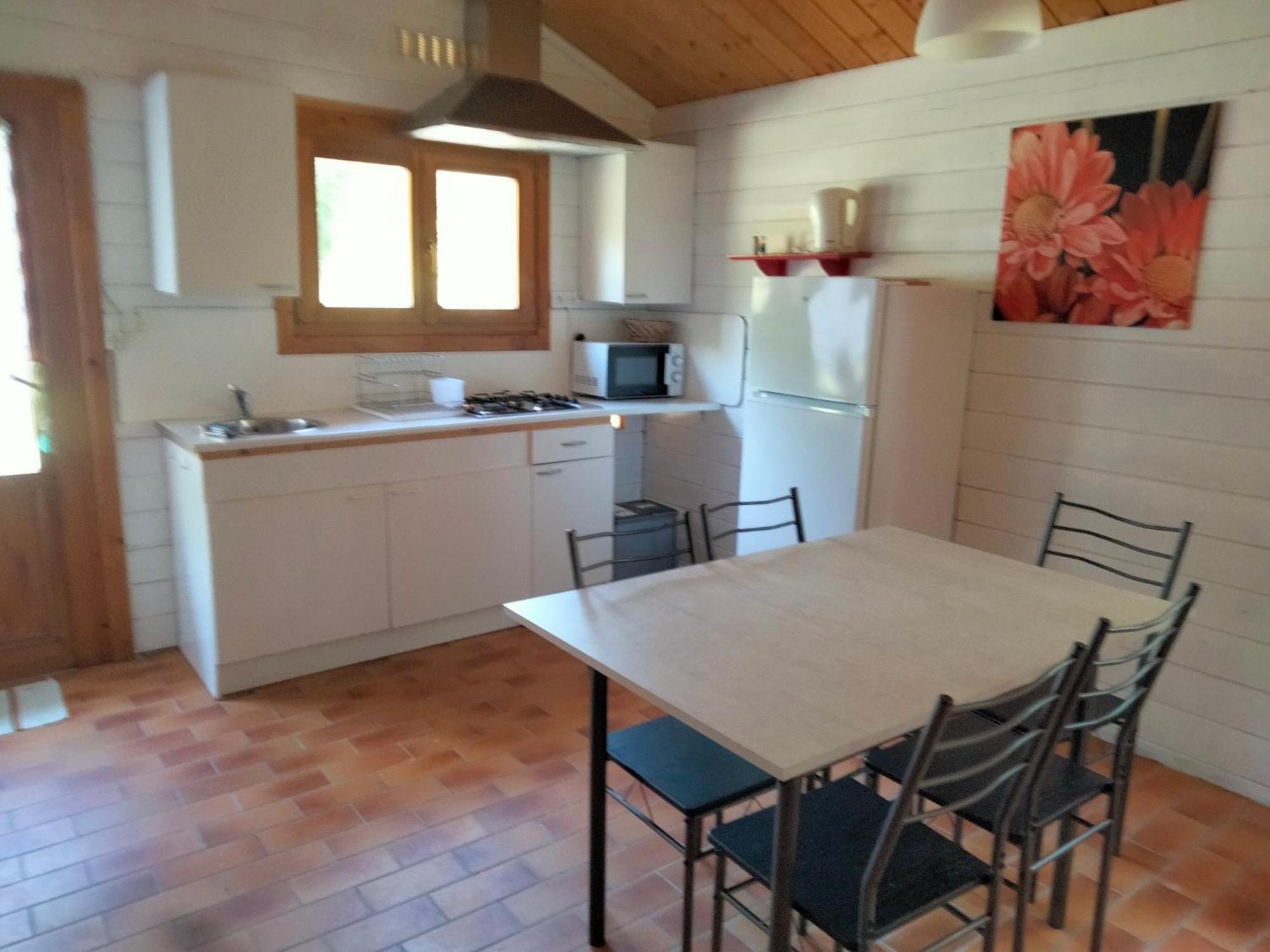 Camping Fontaine Du Roc Guest House Devillac Eksteriør bilde