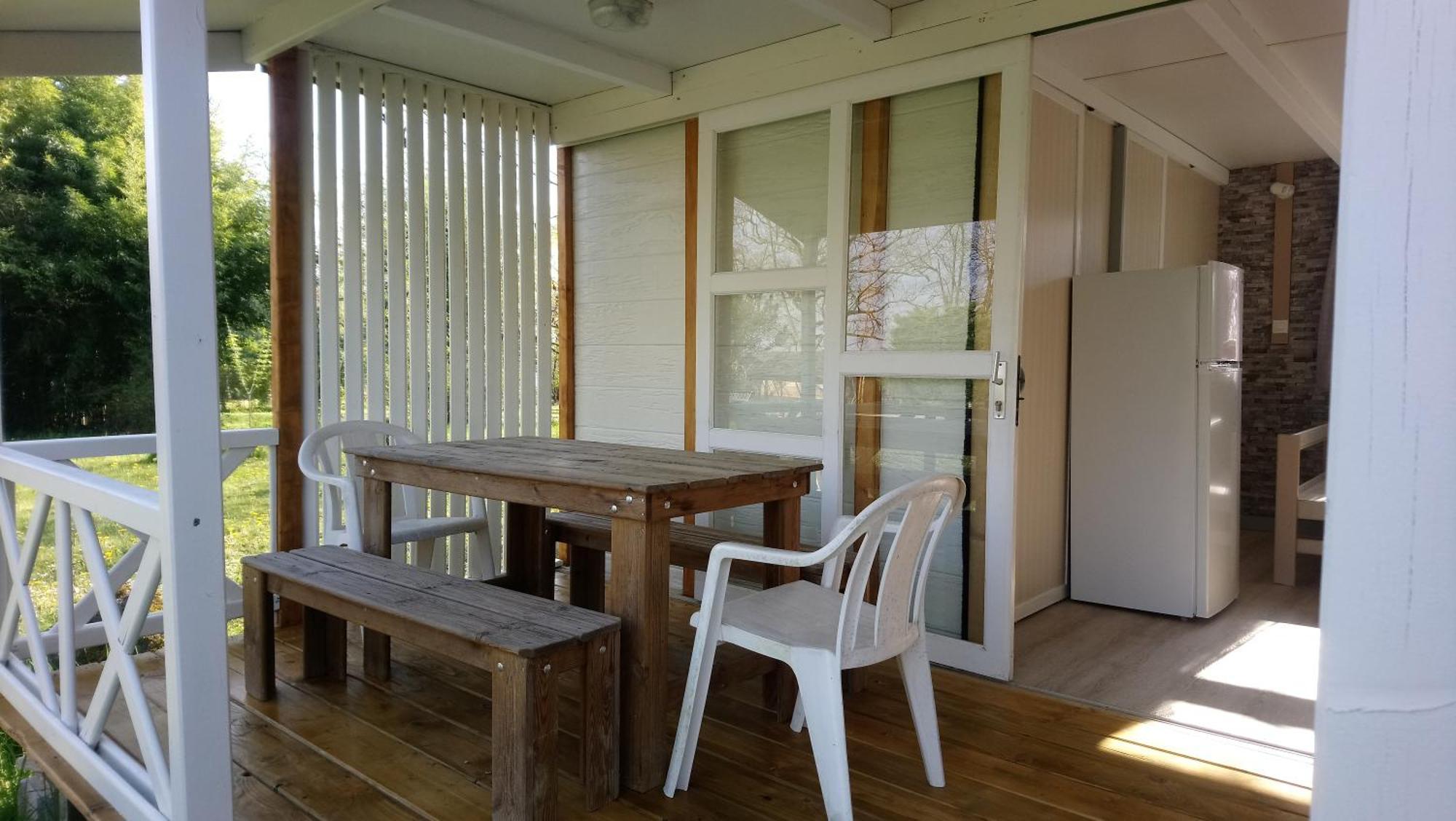 Camping Fontaine Du Roc Guest House Devillac Eksteriør bilde